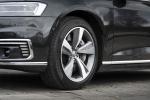 Audi A8 L 60 TFSI e Quattro 2020 года (UK)